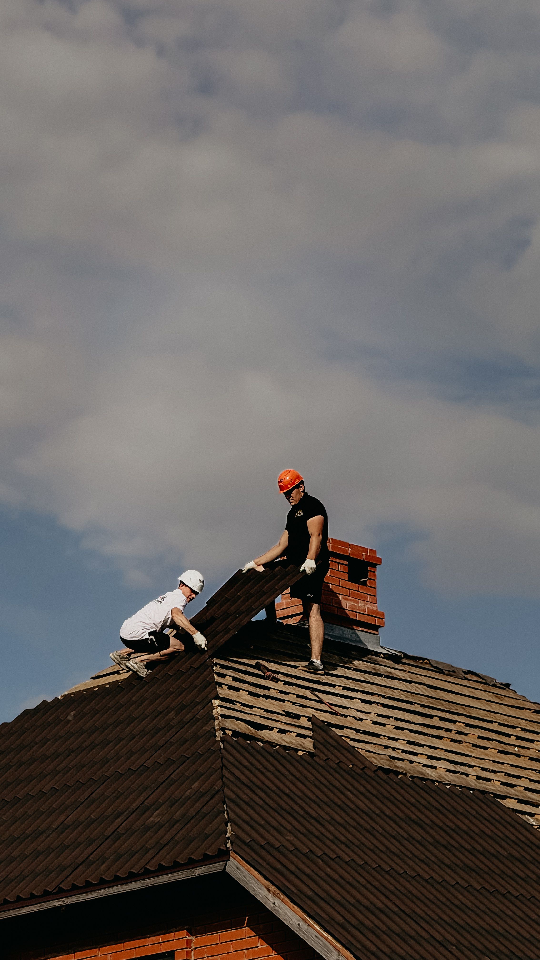 Emergency roofing repair